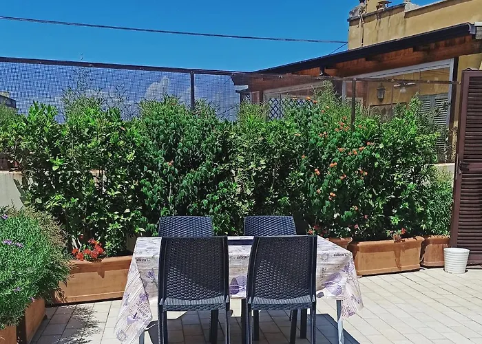 Living By Vatican With Panoramic Terraces In Апартаменты *